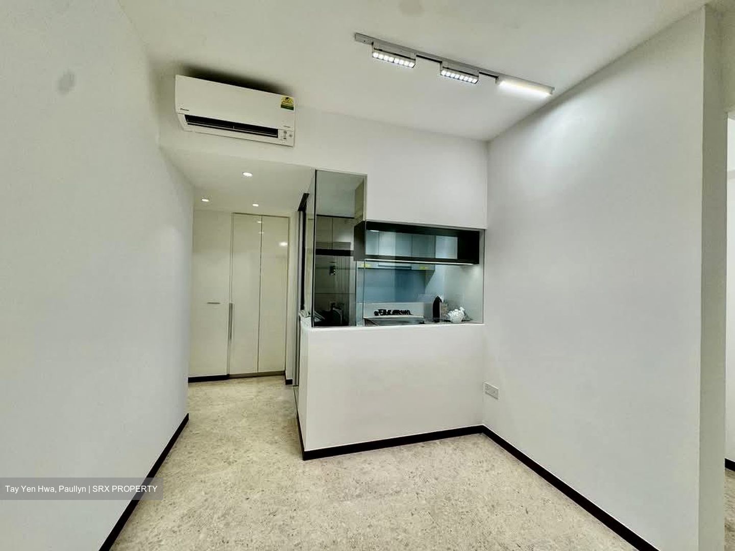 Fourth Avenue Residences (D10), Apartment #572260381